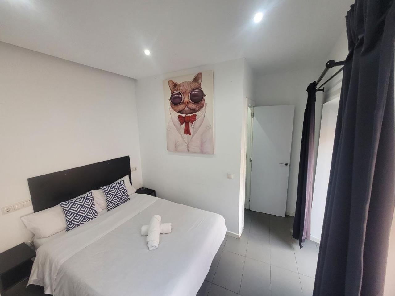 Ayz Frailes - Auto Check-In Property (Adults Only) Малага Екстериор снимка